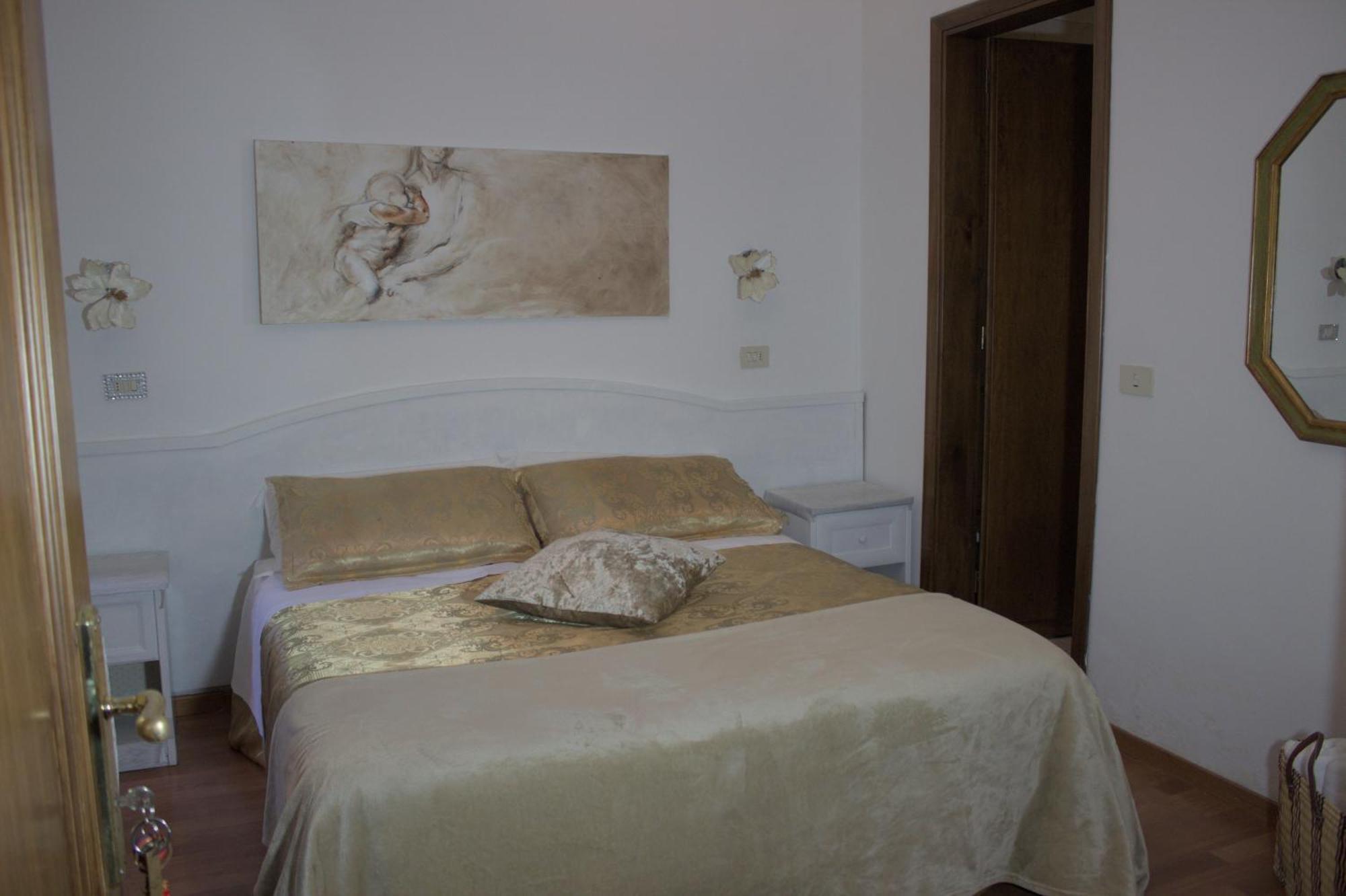 Soggiorno Madrid Firenze Bagian luar foto