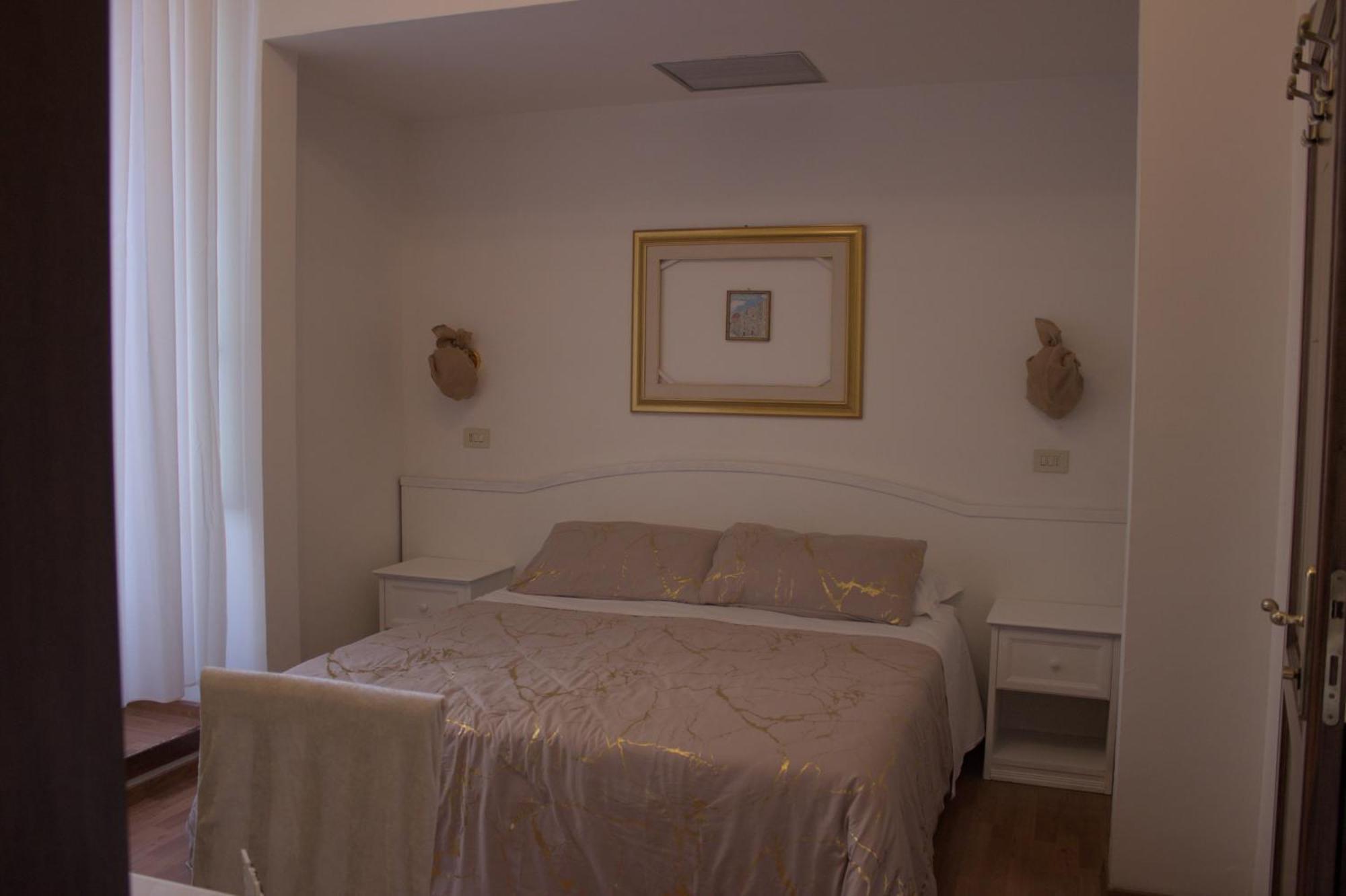 Soggiorno Madrid Firenze Bagian luar foto